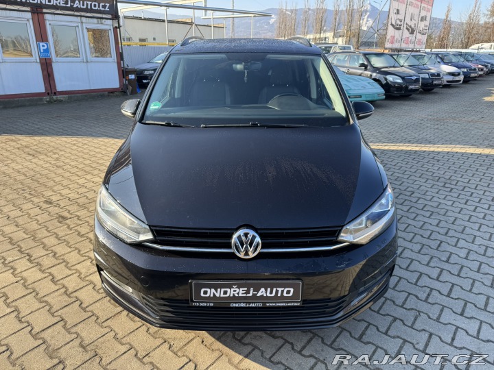 Volkswagen Touran 1,6 TDI 85 KW STK TAŽNÉ 2016