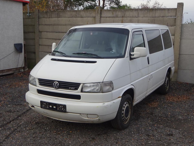 Volkswagen Caravelle 2.5TDI 75kW