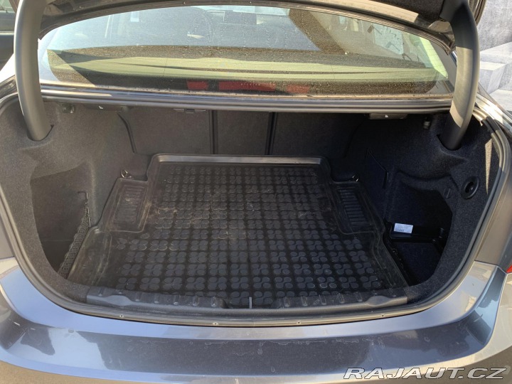BMW 3 320XD,135KW,TAŽNÉ, AMB.OS 2014