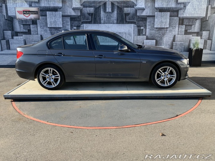 BMW 3 320XD,135KW,TAŽNÉ, AMB.OS 2014