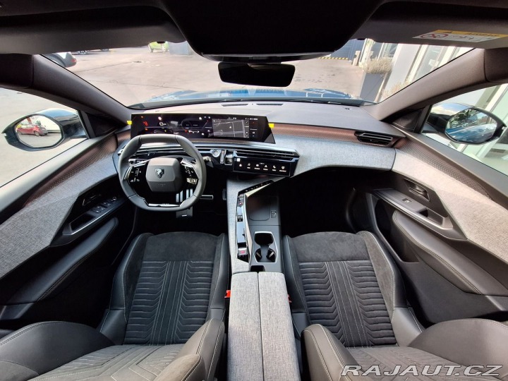 Peugeot 3008 GT Hybrid 136 e-DCS6 2025