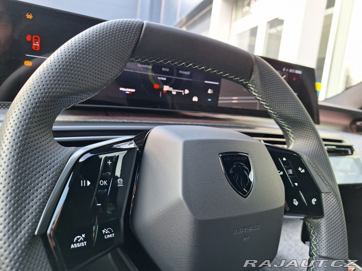 Peugeot 3008 GT Hybrid 136 e-DCS6 2025