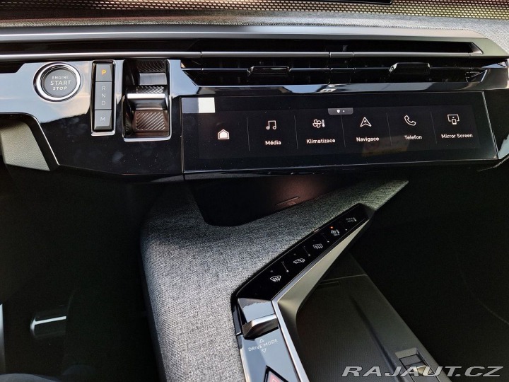 Peugeot 3008 GT Hybrid 136 e-DCS6 2025