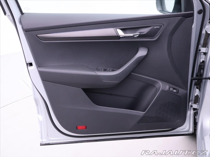 Škoda Karoq 2,0 TDI 4x4 DSG Sportline 2024