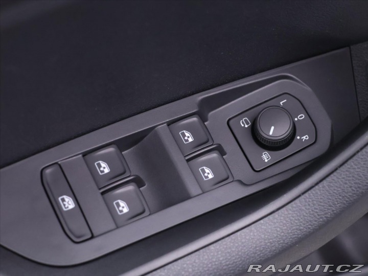 Škoda Karoq 2,0 TDI 4x4 DSG Sportline 2024