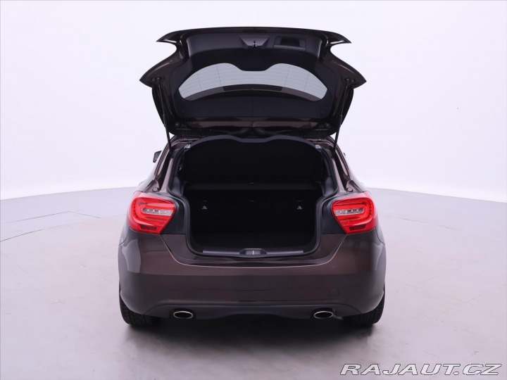 Mercedes-Benz A 1,6 180 Sport Xenon 1.Maj 2014