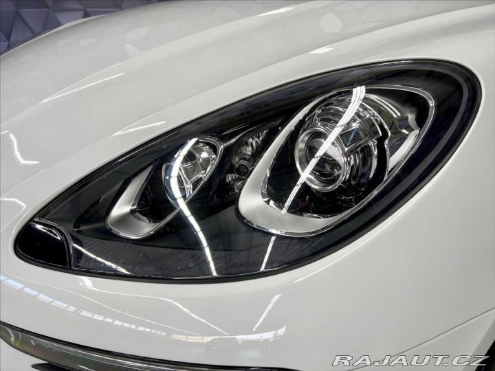 Porsche Macan 3,0 DIESEL S PDK, NAVIGAC 2016