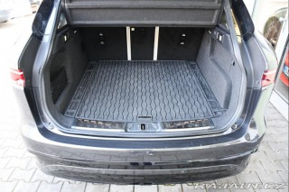 Jaguar F-Pace D200 AWD R-DYNAMIC ZÁRUKA 2023