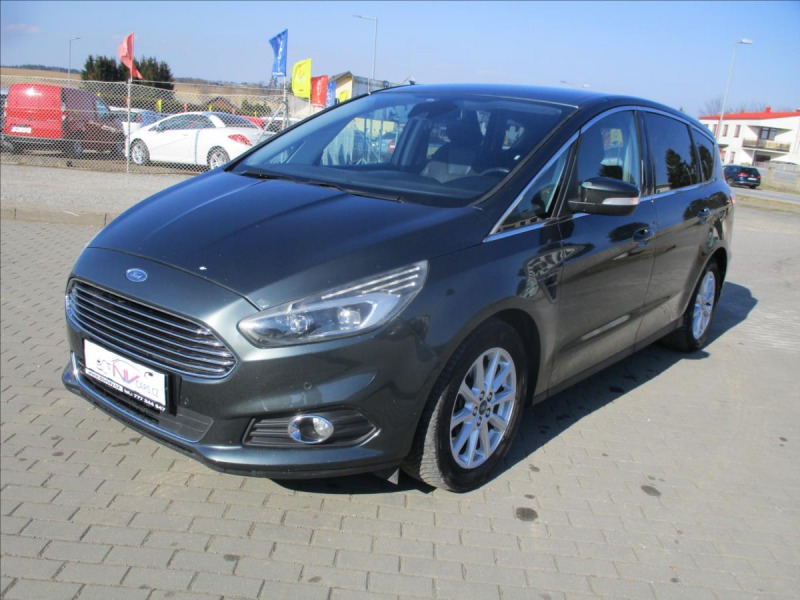 Ford S-MAX 2,0 TDCi 110kW Titanium G