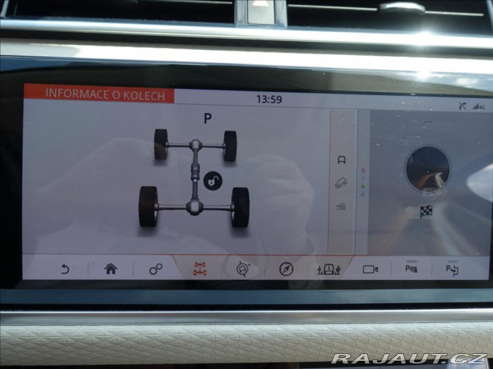 Land Rover Range Rover Velar 2,0 P250, S, ČR, el.tažné 2019