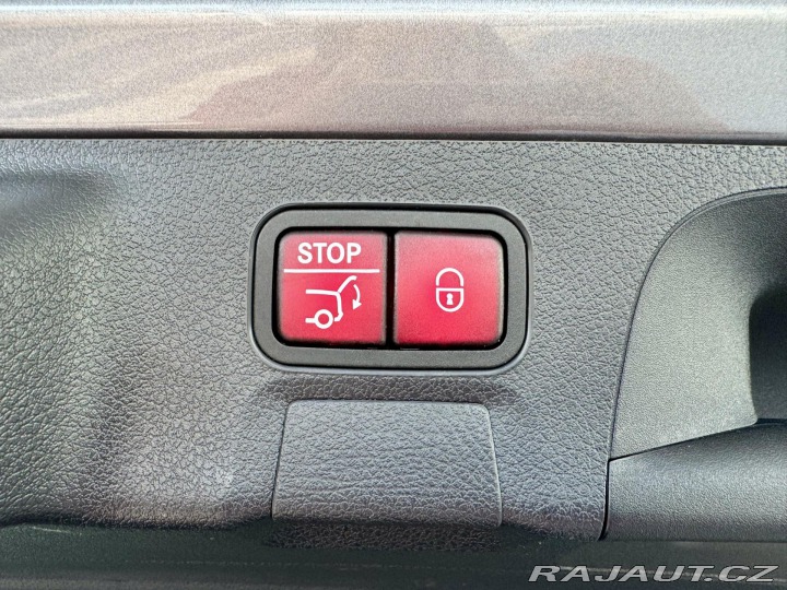 Mercedes-Benz CLA 180 AMG*MbuX*Panoram*REZE 2023