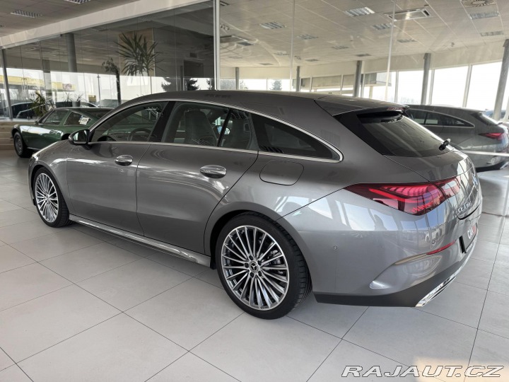 Mercedes-Benz CLA 180 AMG*MbuX*Panoram*REZE 2023