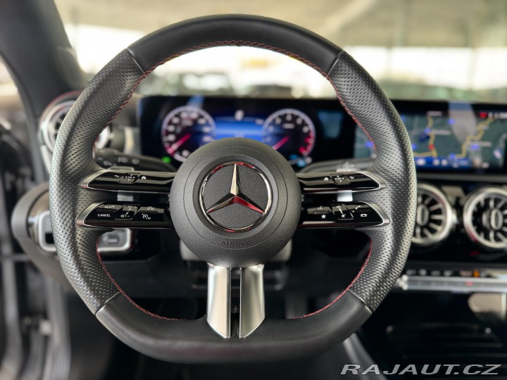 Mercedes-Benz CLA 180 AMG*MbuX*Panorama*Fac 2023