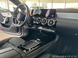 Mercedes-Benz CLA 180 AMG*MbuX*Panorama*Fac 2023