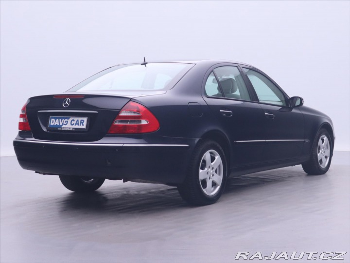 Mercedes-Benz E 2,6 240 Elegance Automat 2004
