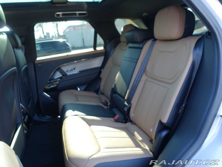 Land Rover Range Rover Sport Dynamic SE D250 2025