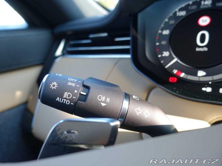 Land Rover Range Rover Sport Dynamic SE D250 2025