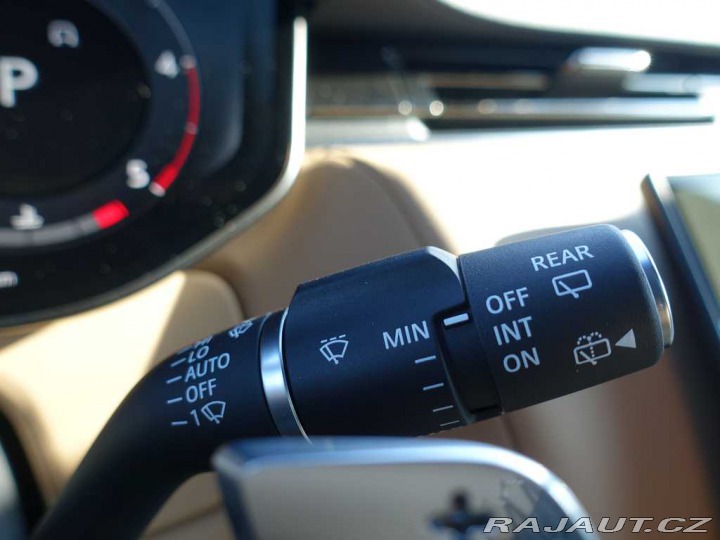 Land Rover Range Rover Sport Dynamic SE D250 2025