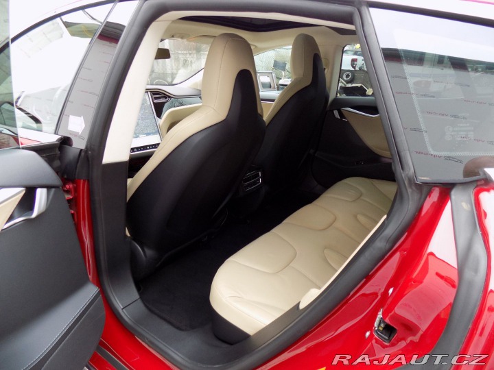 Tesla Model S 85D/Nabijení zdarma/ 2015