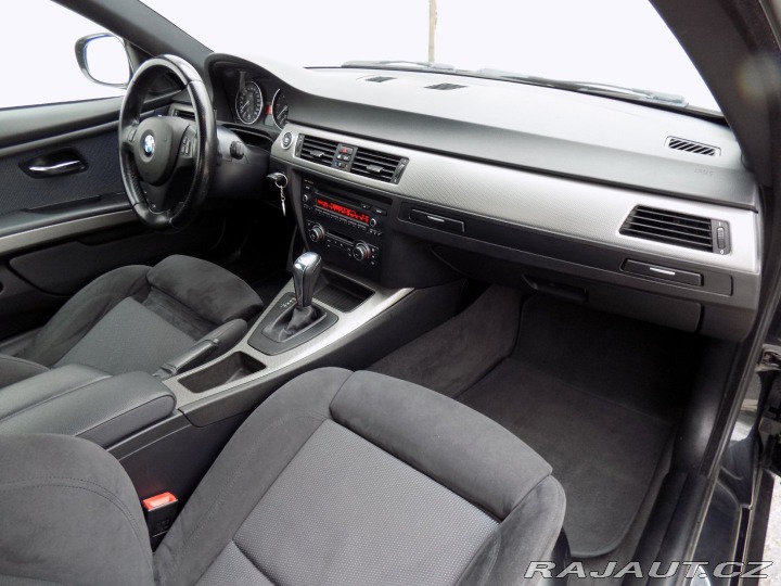 BMW 3 330d/M-sport/Bi-xenon/ 2011