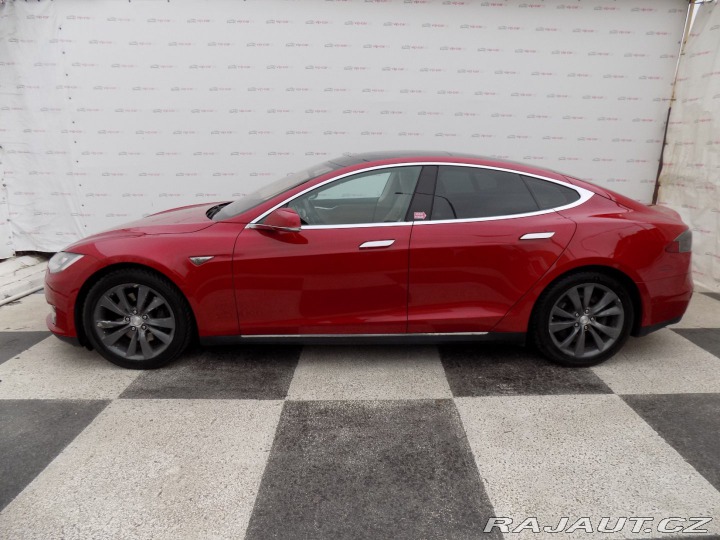 Tesla Model S 85D/Nabijení zdarma/ 2015