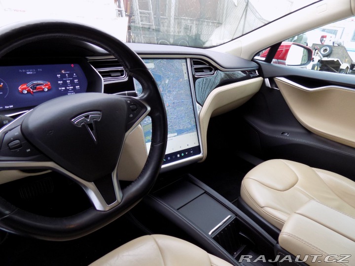 Tesla Model S 85D/Nabijení zdarma/ 2015