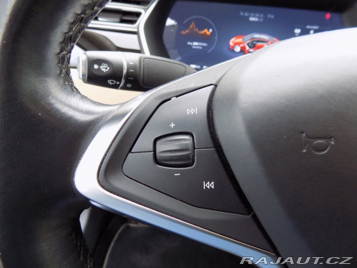 Tesla Model S 85D/Nabijení zdarma/ 2015