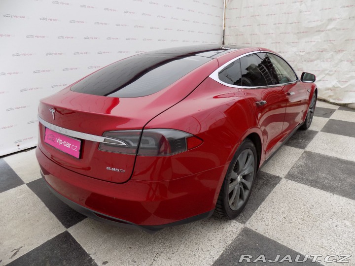 Tesla Model S 85D/Nabijení zdarma/ 2015