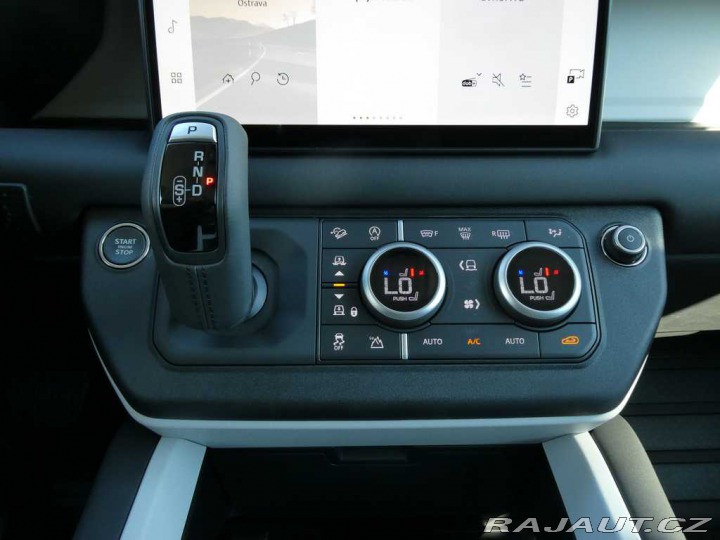 Land Rover Defender 110 3,0 S D200 4x4 automa 2025