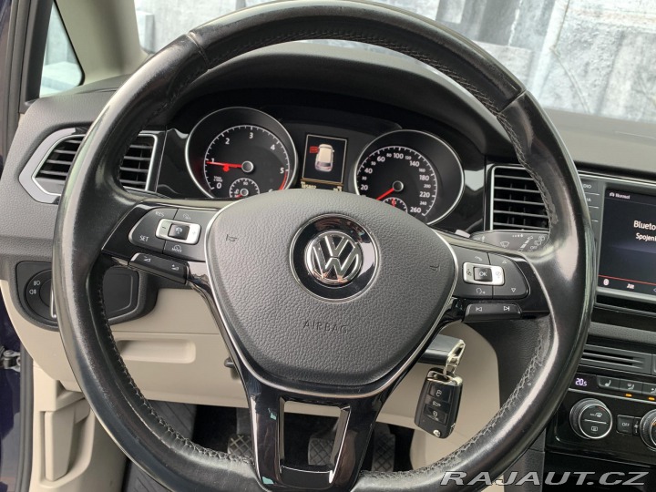 Volkswagen Golf Sportsvan 2.0TDi,110KW,P. KAMERA, V 2015