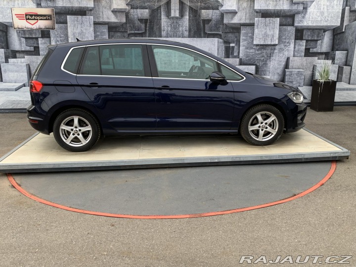 Volkswagen Golf Sportsvan 2.0TDi,110KW,P. KAMERA, V 2015