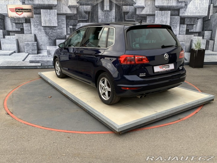 Volkswagen Golf Sportsvan 2.0TDi,110KW,P. KAMERA, V 2015