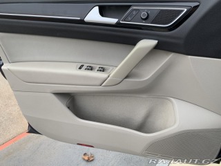 Volkswagen Golf Sportsvan 2.0TDi,110KW,P. KAMERA, V 2015