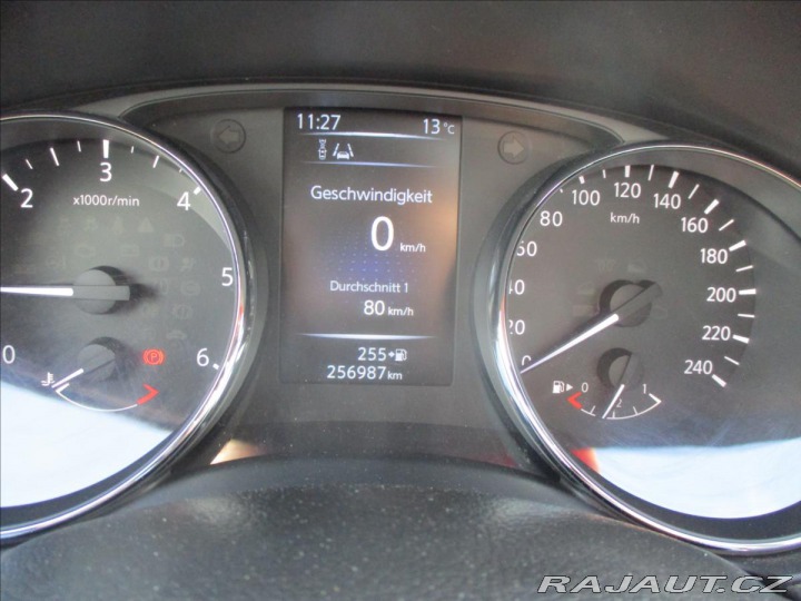 Nissan Qashqai 1,6 DCi 96kw TEKNA LED PA 2017