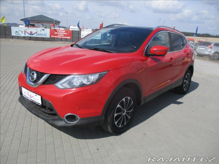 Nissan Qashqai 1,6 DCi 96kw TEKNA LED PA 2017