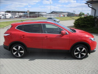 Nissan Qashqai 1,6 DCi 96kw TEKNA LED PA 2017