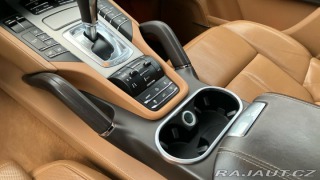 Porsche Cayenne Turbo 2011