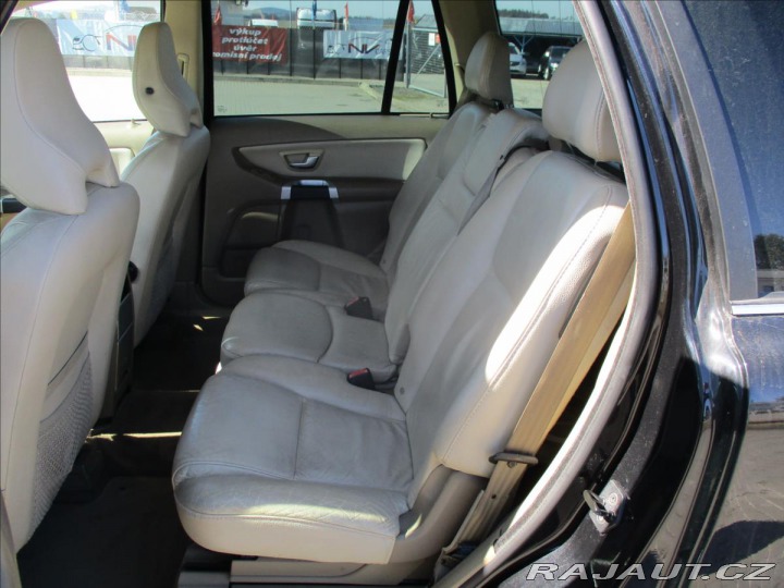 Volvo XC90 2,4 D5 AWD Summum Geartr. 2012