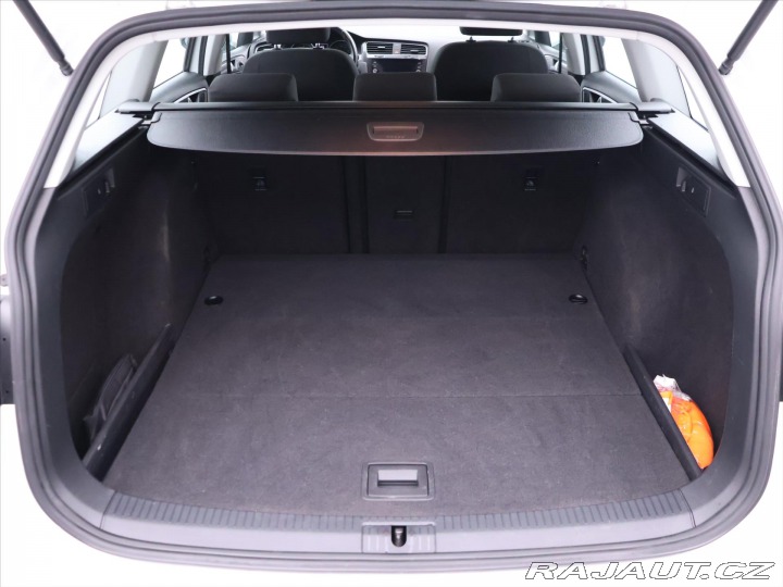 Volkswagen Golf 1,6 TDI Aut.klima CZ 2017