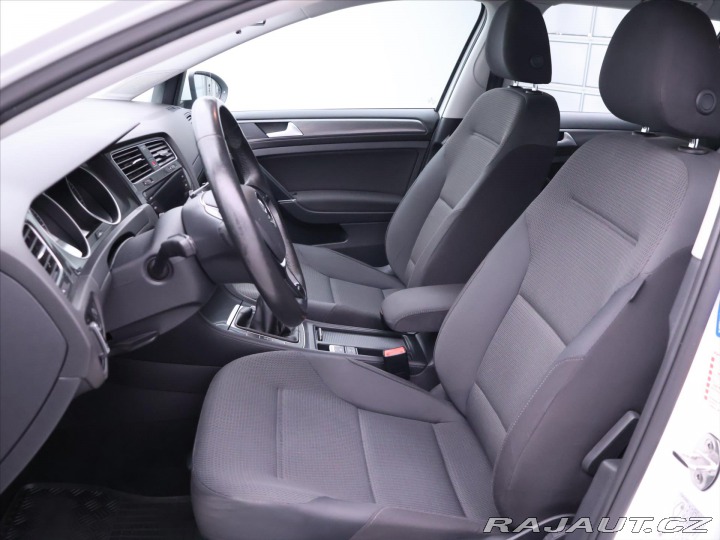 Volkswagen Golf 1,6 TDI Aut.klima CZ 2017