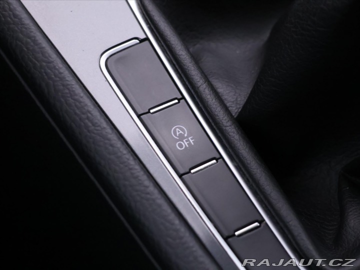 Volkswagen Golf 1,6 TDI Aut.klima CZ 2017