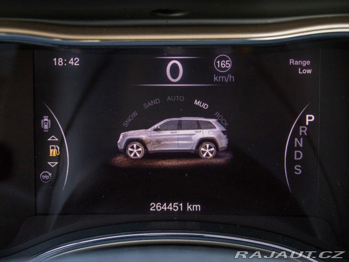 Jeep Grand Cherokee 3,0 L V6 SUMMIT 4WD CZ DP 2016