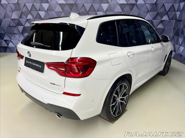 BMW X3 xDrive20i M-SPORT, HEAD-U 2021