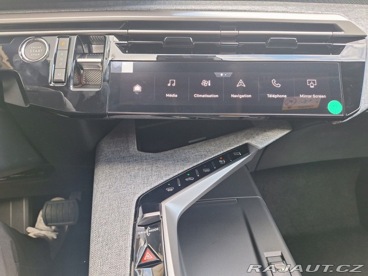 Peugeot 3008 ALLURE Hybrid 136 e-DCS6 2025