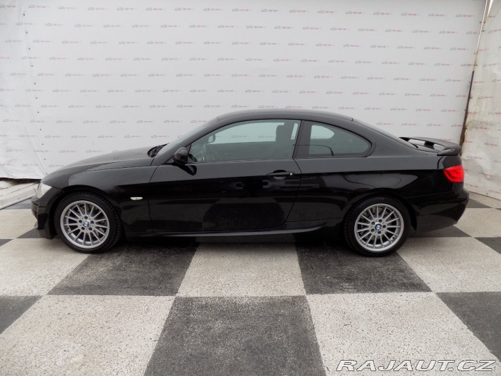 BMW 3 330d/M-sport/Bi-xenon/ 2011
