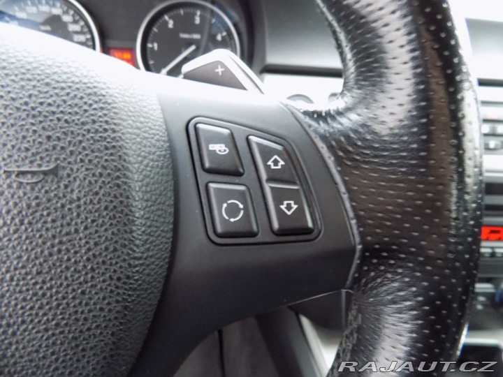 BMW 3 330d/M-sport/Bi-xenon/ 2011