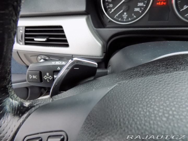 BMW 3 330d/M-sport/Bi-xenon/ 2011
