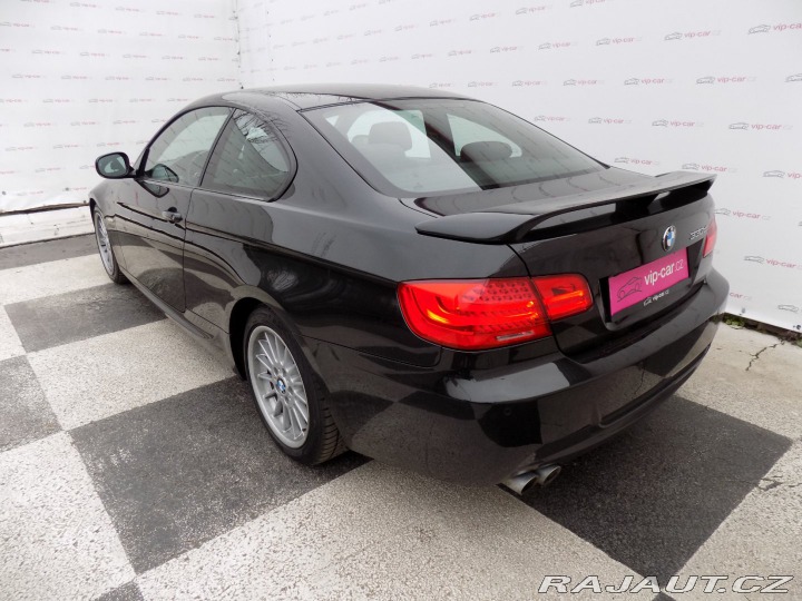 BMW 3 330d/M-sport/Bi-xenon/ 2011