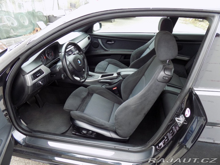 BMW 3 330d/M-sport/Bi-xenon/ 2011