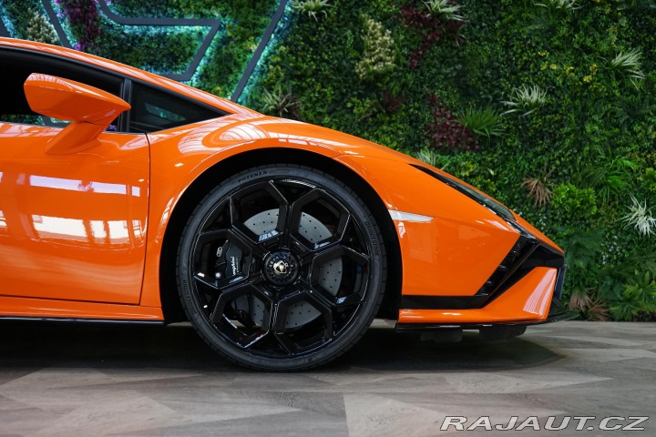 Lamborghini Huracán Tecnica Lift CarPlay Sens 2024